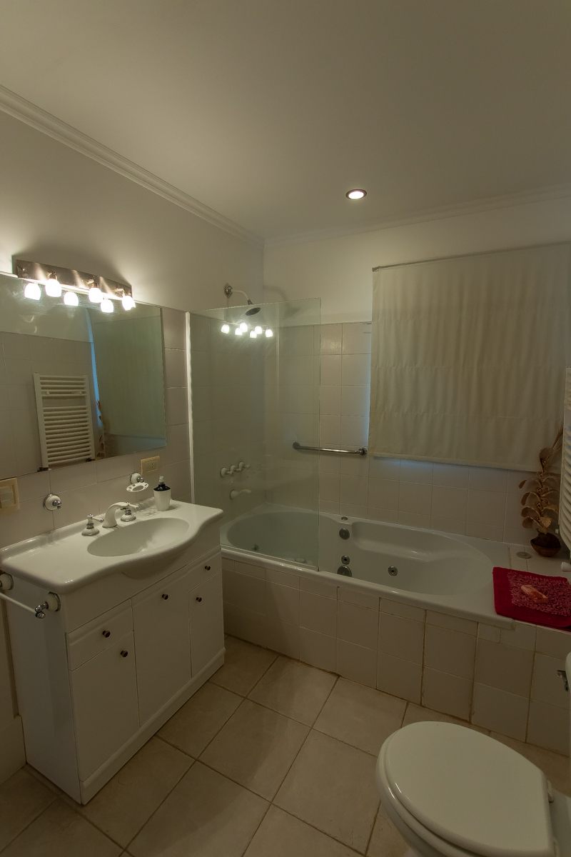 Baño de la suite con hidromasaje